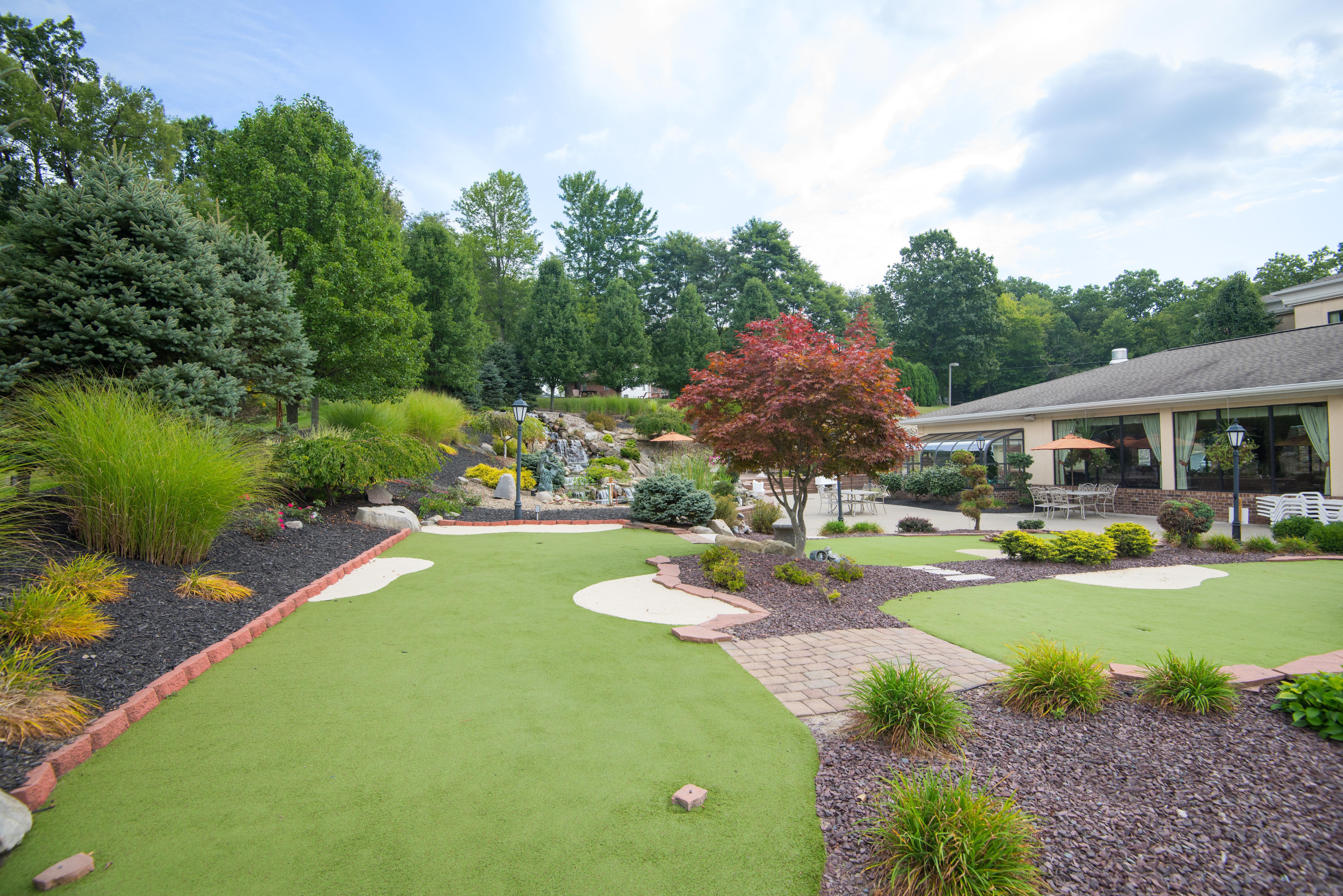Holiday Inn Express & Suites - Sharon-Hermitage By Ihg West Middlesex Exterior photo